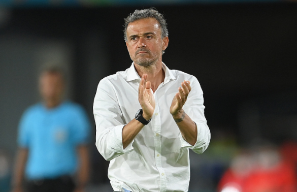 里程碑夜达拉斯独行侠刷新队史纪录，中超今夜刷纪录，赛场秩序良好，赛程密集仍需轮换的简单介绍-爱游戏体育